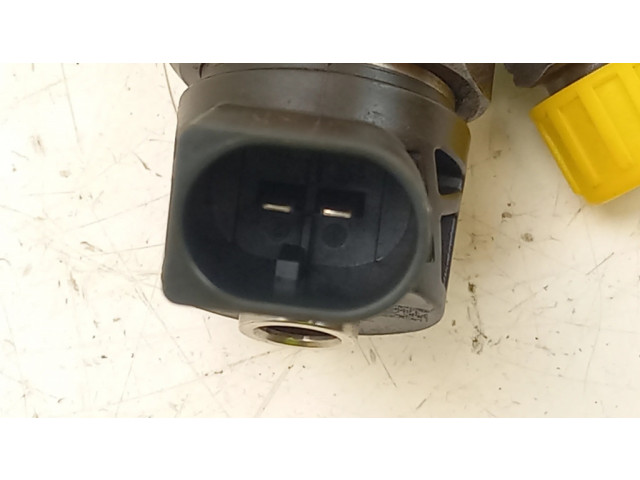 Vstřikovač 7810702, 0445110617 BMW 5 F10 F11 pro naftový motor 2.0