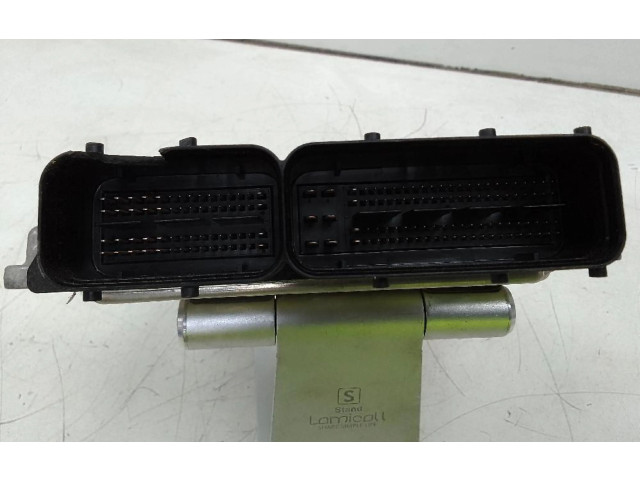 Блок управления двигателя 05E907309H   Volkswagen Touran III