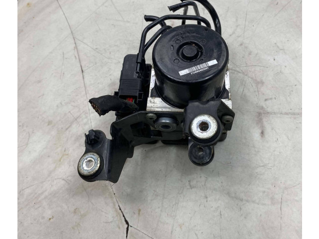 Блок АБС 30681619, 610828004 Volvo V70 2008 - 2013 года