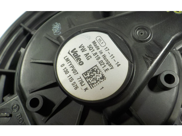 Вентилятор печки 5Q1819021E, 5Q1819021E Volkswagen Golf SportWagen