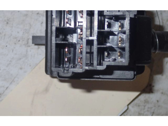 Ручка поворотов/ фонарей Peugeot 306 для двигателя KDX