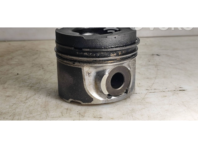 Поршень 4N14 M174 Mitsubishi Outlander