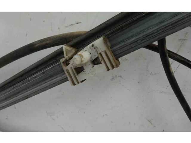 Zámek zadních dveří Peugeot 806 2001