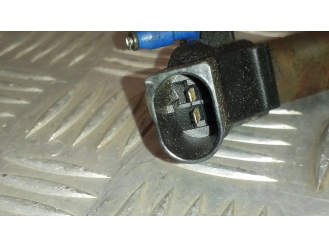 Форсунка 338002F000 KIA Sorento для дизельного двигателя D4HB 2.2