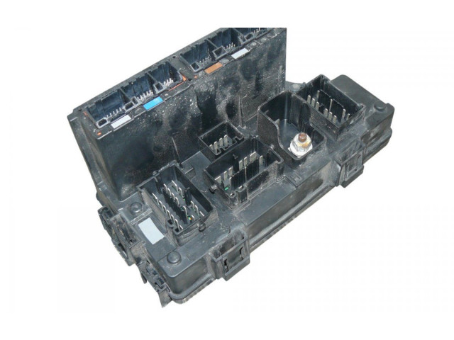 Блок предохранителей P04692341AD Jeep Compass