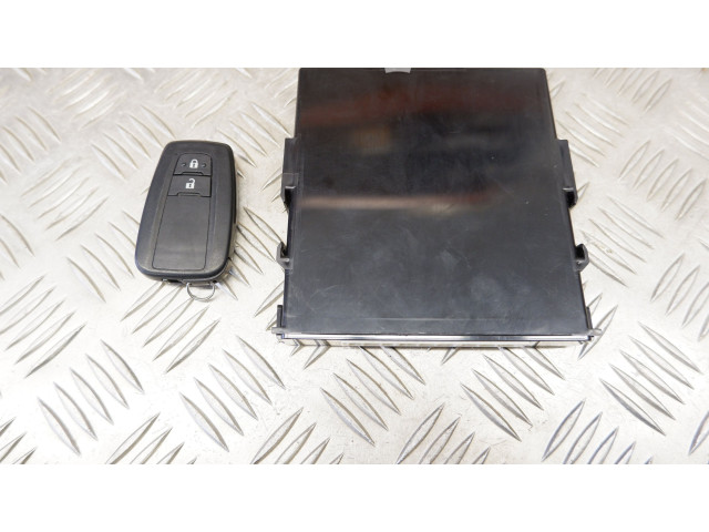 Řídící jednotka 8999047132, MR10028 Toyota Prius (XW50) 2019