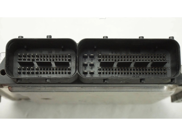 Блок управления двигателем Блок управления 391282B310   KIA Venga