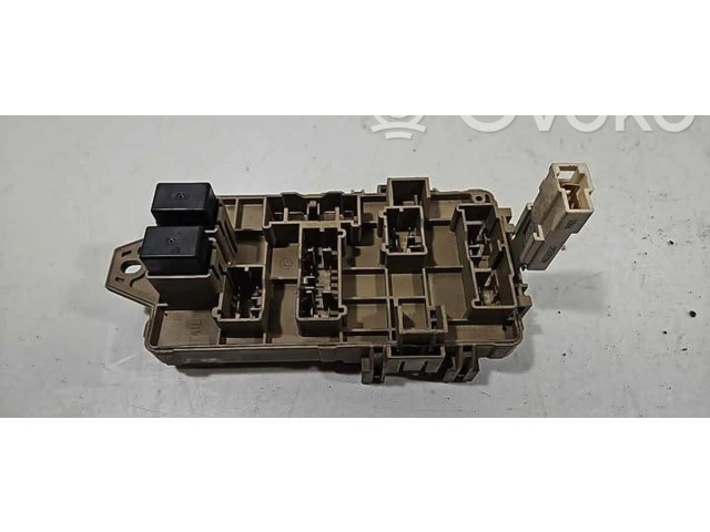 Блок предохранителей  LB100603B, 608117   Subaru Forester SG    