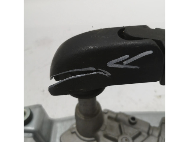 Моторчик заднего дворника 68286799AA Jeep Cherokee