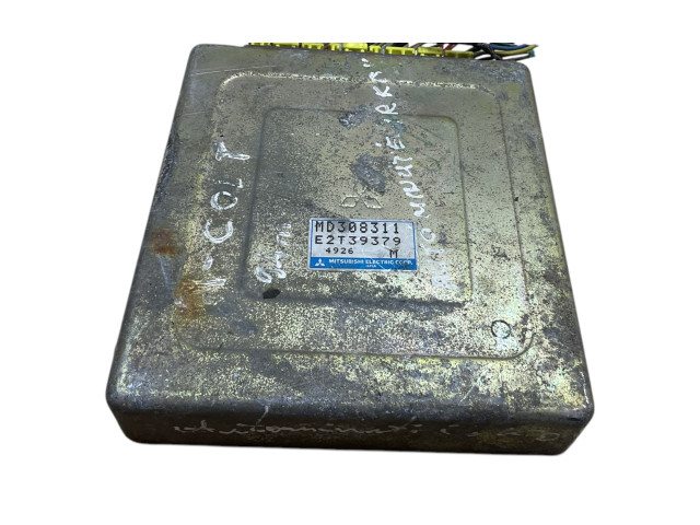 Блок управления двигателя MD308311, E2T39379 Mitsubishi Colt
