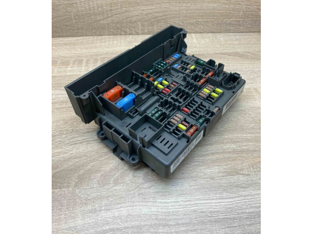 Pojistková skříňka 9119446, 911944603 BMW X1 E84 2009