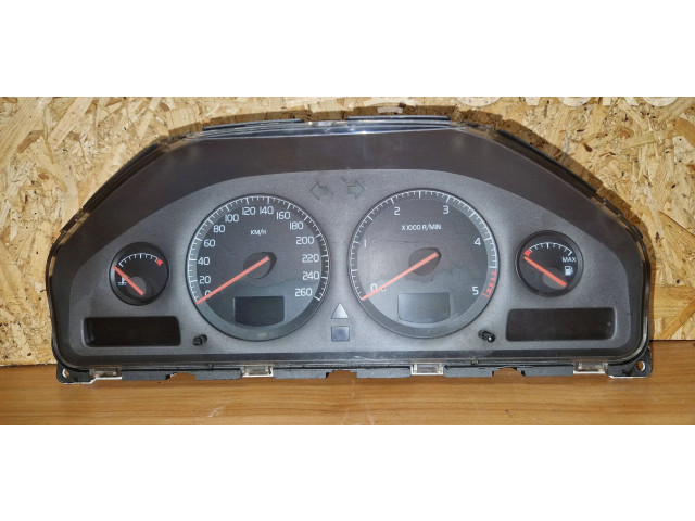 Панель приборов 9499671   Volvo V70       