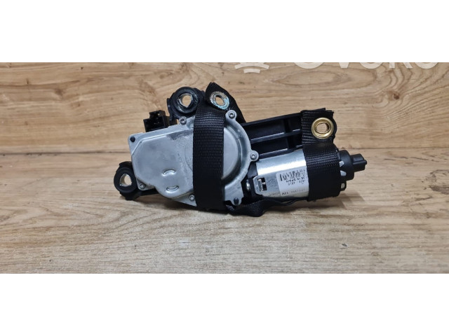 Моторчик заднего дворника     Volvo C30