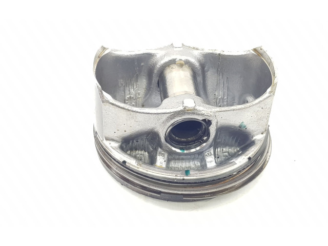 Píst PISTONBGDA, BGDA   Ford Kuga II     