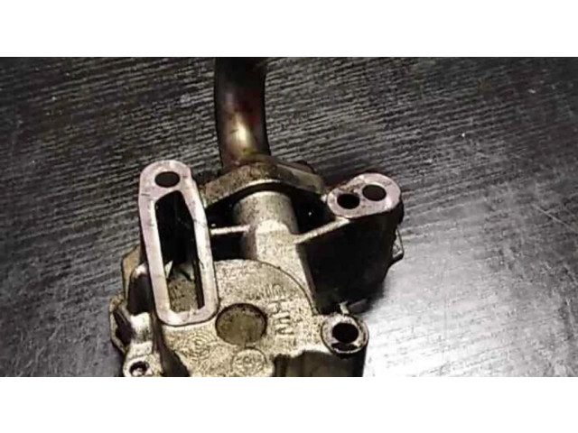 Масляный насос 7793754 BMW 3 E46 2.0