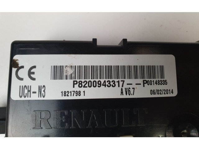 Блок комфорта 8200943317   Renault Trafic II (X83)   