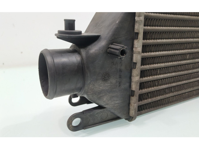 Интеркулер 51785255 Fiat Linea