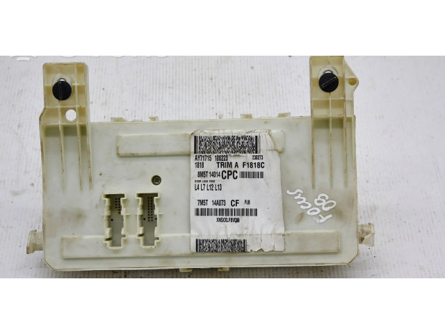 Pojistková skříňka 7M5T14A073CF, 8M5T14014 Ford Focus 2008