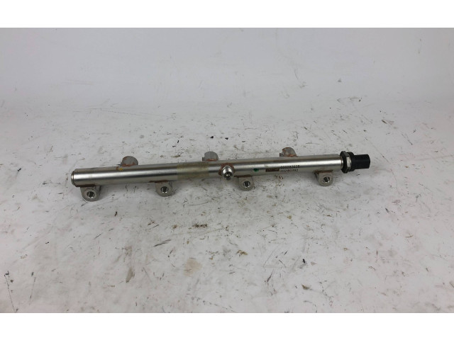 Комплект форсунок 000283628, 202180392 Maserati Levante для бензинового двигателя 3