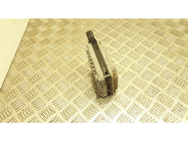 Блок управления усилителя руля