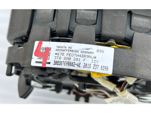 Přístrojová deska Skoda Octavia Mk3 (5E) 2014 3T0880201F, 20152370390