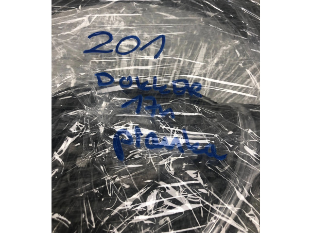 Руль Dacia Dokker - года 484007478R