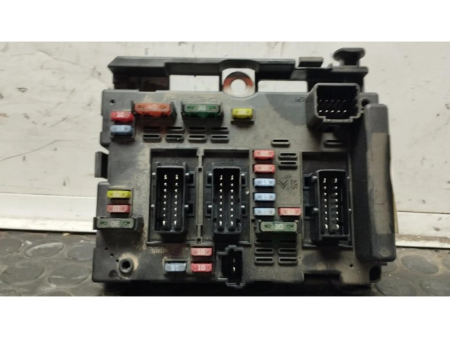 Pojistková skříňka 9657608580 Peugeot 206+