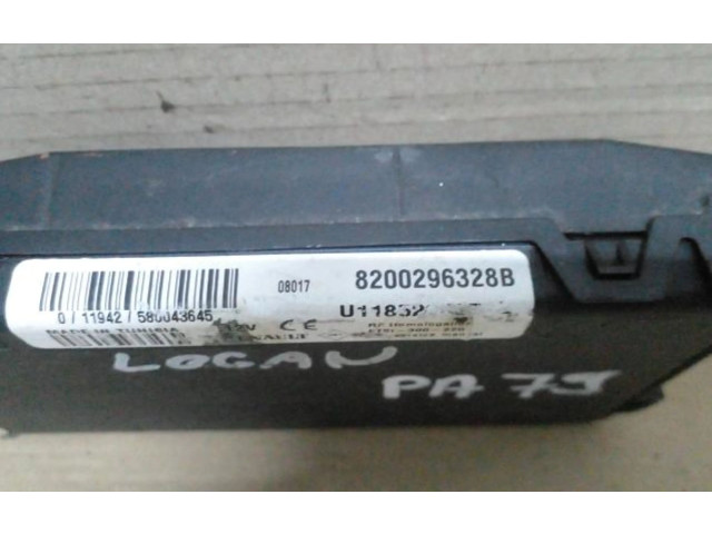 Блок комфорта 8200296328 Dacia Logan II