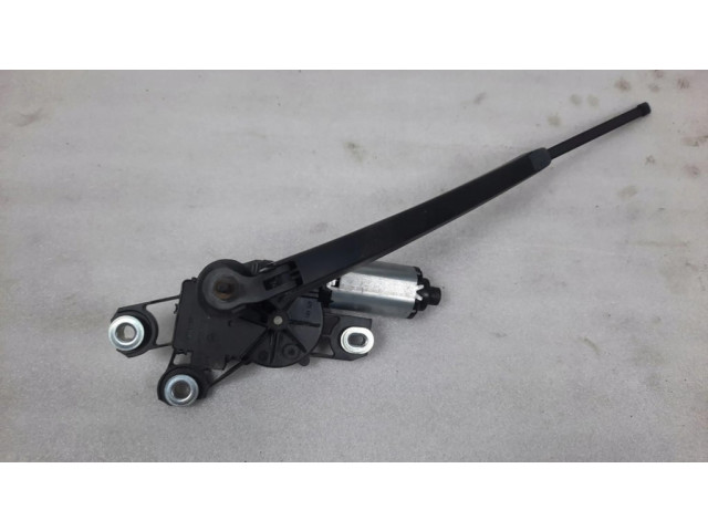 Двигатель стеклоочистителя заднего стекла