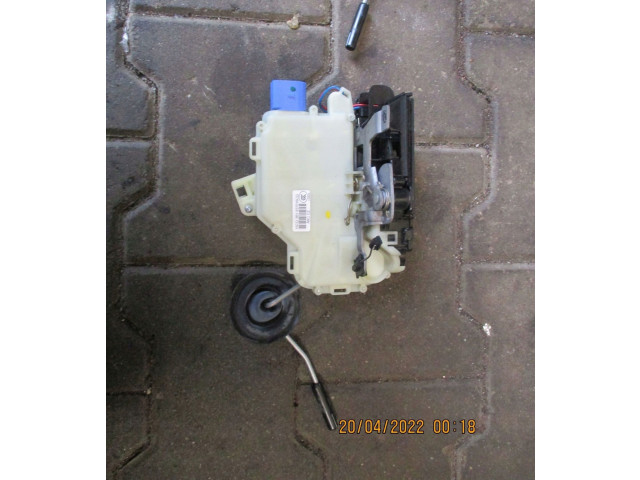 Zámek zadních dveří 5483B1837016CQ Volkswagen Transporter - Caravelle T6 2003