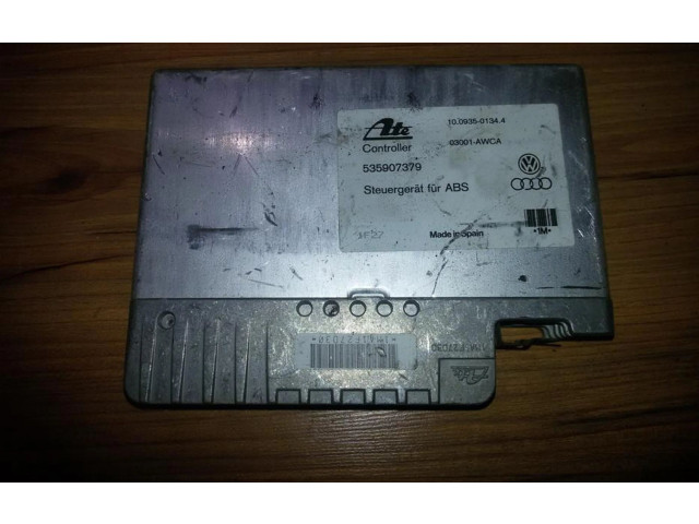 Блок управления АБС 535907379, 10.0935-0134.4   Volkswagen PASSAT B3