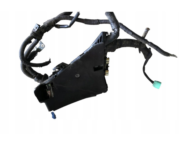 Блок предохранителей  MB100200B   Subaru Forester SJ    