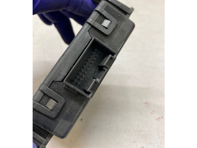 Модуль управления gateway 1K0907530F, 1K0907951 Volkswagen Caddy