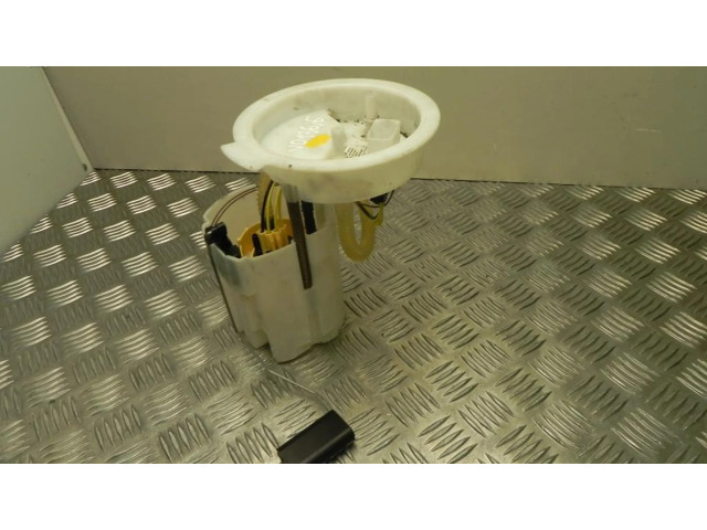 Насос топлива (в топливном баке)