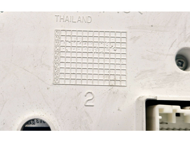 Панель приборов 69594220T, 30682277   Volvo V70       