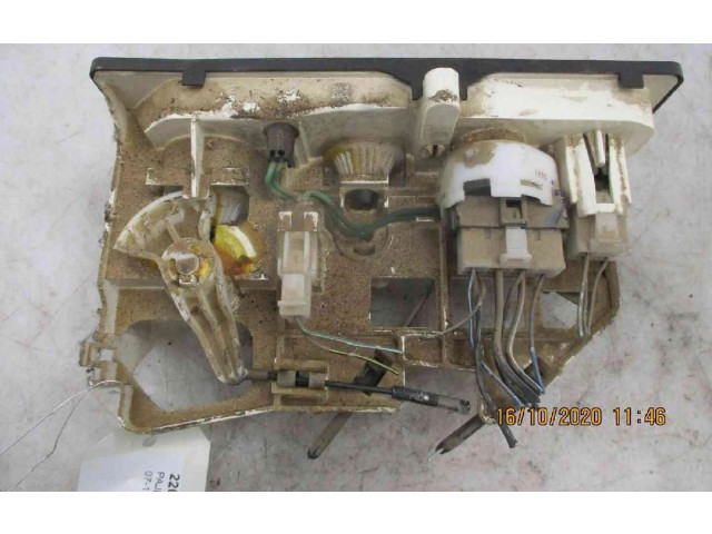 Блок управления климат-контролем MR218473, MR218473 Mitsubishi Pajero