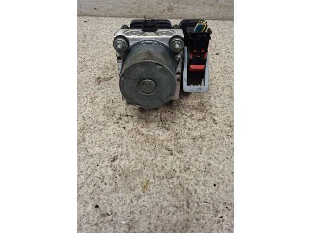 Блок АБС 0608596, 2265106539 Jaguar XE 2015 - года