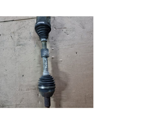 Передняя полуось