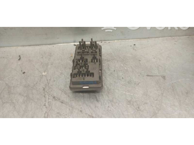 Pojistková skříňka Řídící jednotka BSM 9643515780 Peugeot 106 2000