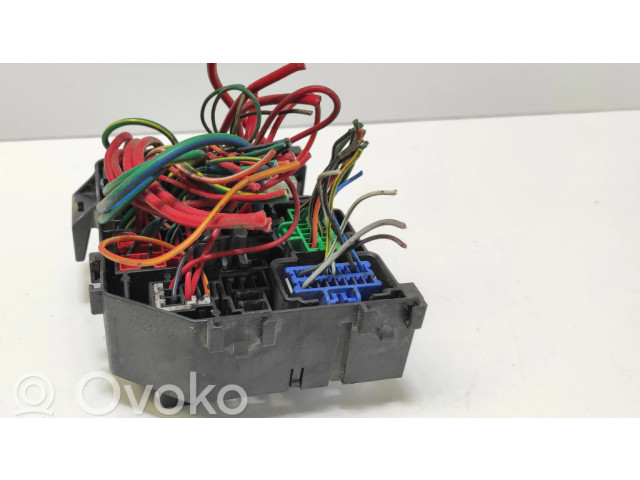 Блок предохранителей 1S7T14A481AA Ford Mondeo Mk III