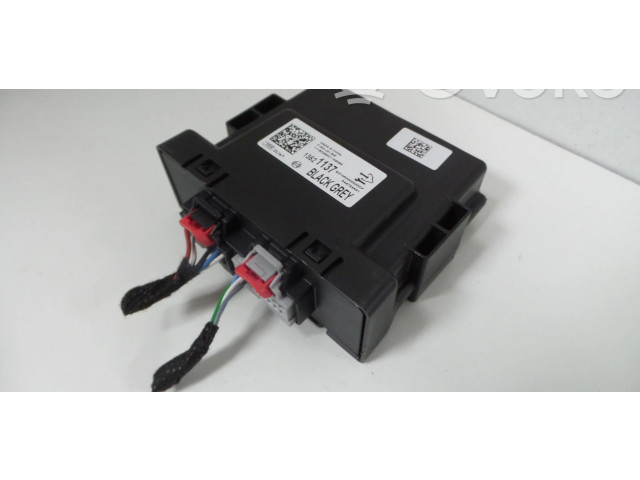 Блок управления 13521137 Vauxhall Astra K