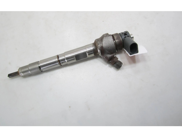 Vstřikovač 04L130277AC Volkswagen Caddy DFSF