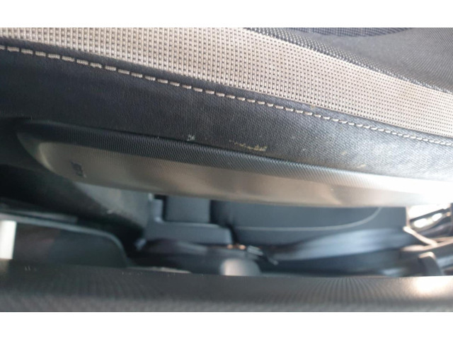 Подушка безопасности в сиденье Renault Twingo III