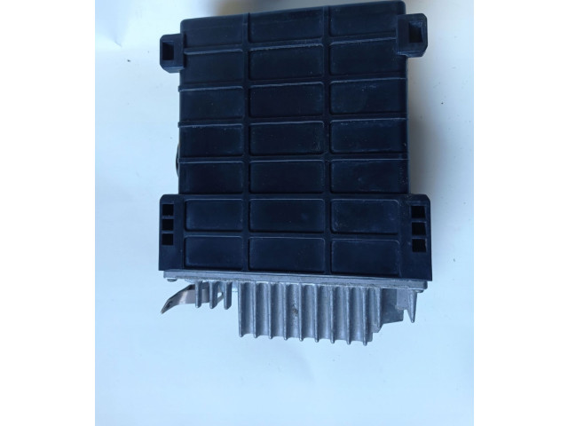 Řídící jednotka 0075451532 Mercedes-Benz E W124 1988