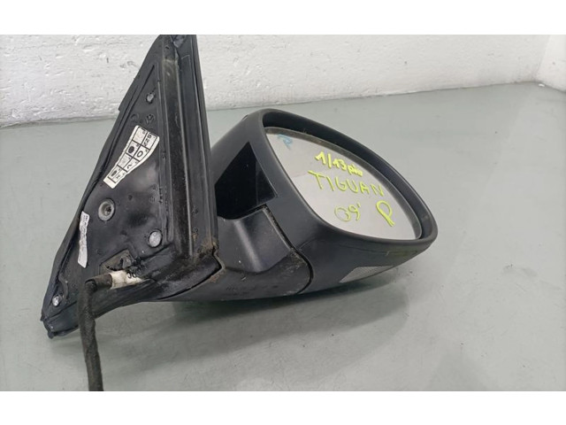 Zpětné zrcátko Volkswagen Tiguan 2009