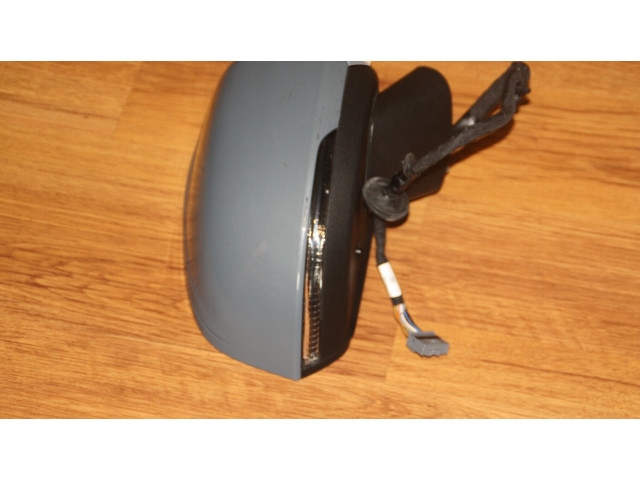 Зеркало электрическое Volvo XC40 - года