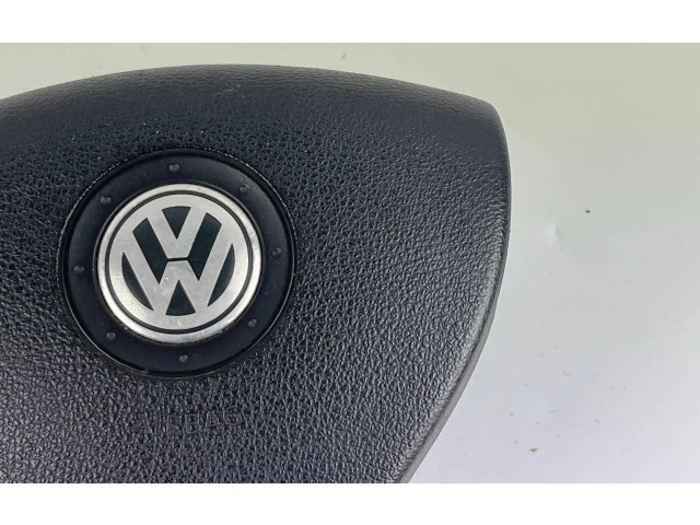 Подушка безопасности водителя 2K0880201E Volkswagen Caddy