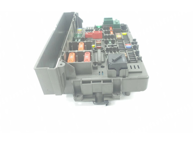 Pojistková skříňka 61149119446, 61149119445 BMW X1 E84 2011