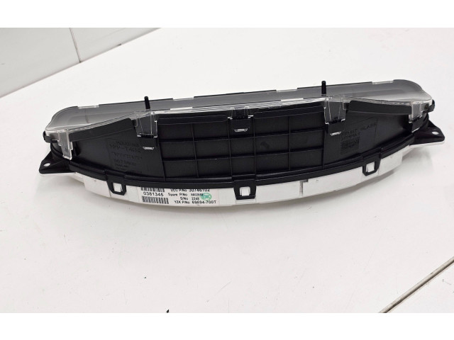 Панель приборов 8673802, 30746102 Volvo S60