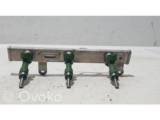 Vstřikovací lišta 175204021R Dacia Sandero